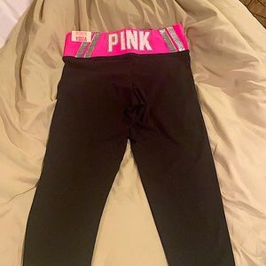 NWT Victoria Secret Pink Capri Yogas